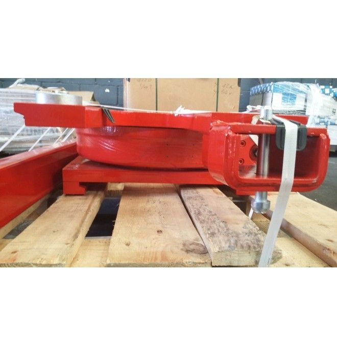 Mit an Bord: Wender, Klammern, ... - FEM2 360º Gabelstaplerwender