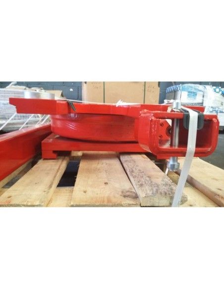 Mit an Bord: Wender, Klammern, ... - FEM2 360º Gabelstaplerwender
