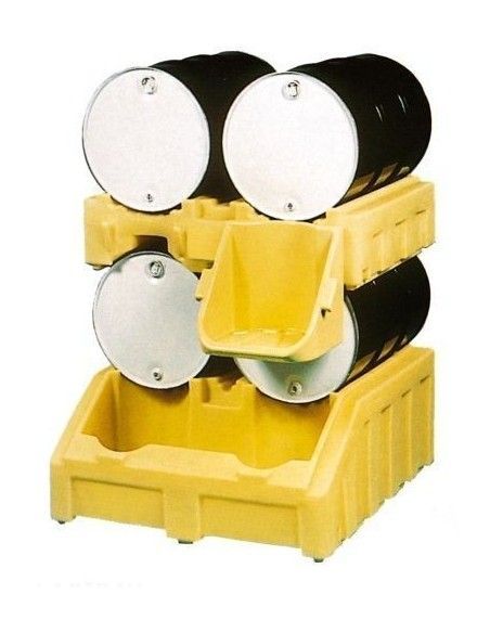 Polyethylene & metal buckets --Portabidones