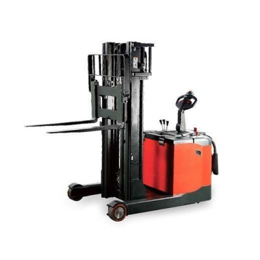 Gegengewichtsstapler--Gegengewichtsstapler 1300kg bis 4500mm