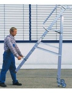 Stairs--Ladder scissors with wheeled platform