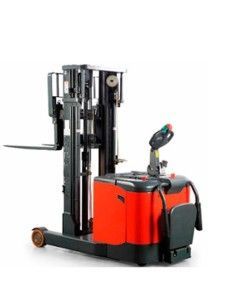 Impilatori Elettrici--Impilatore elettrico 1500 Kg con retrattile Moretile