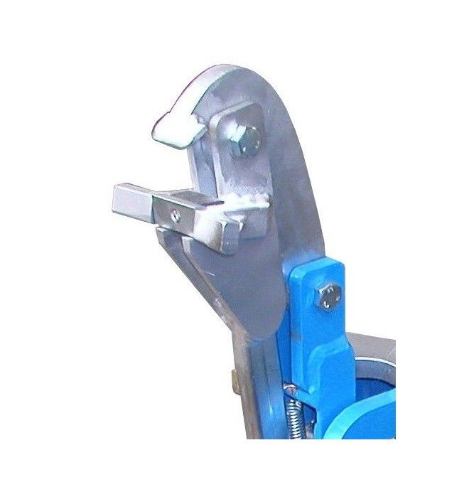 To load pumps and drums--Elevator of drums, hot galvanized
