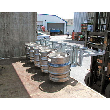 To load pumps and drums--Elevator of drums, painted, Red fire 2