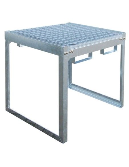 Polyethylene & metal buckets --Racking and Shelving for Bidones and Botes, hot galvanized