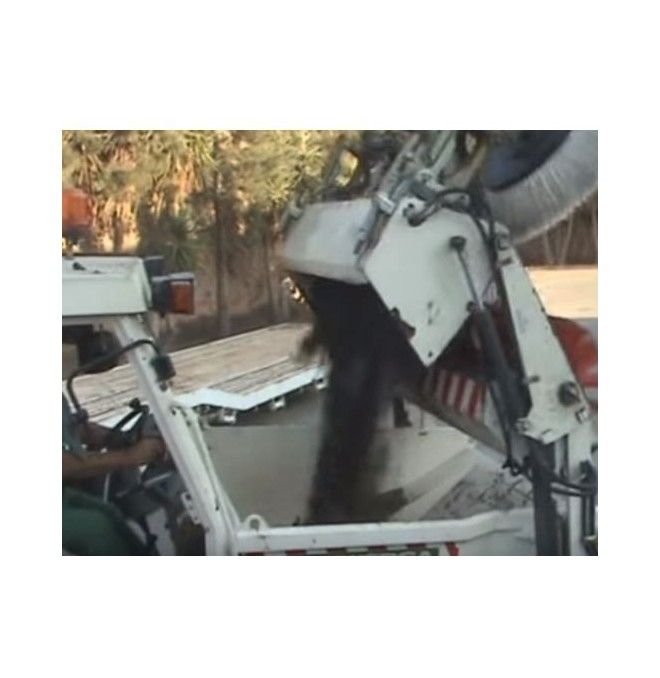 Balayeuses et laveurs--Balayeuse Dumper autochargeable