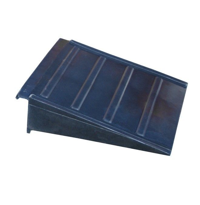 Loading Ramps--Type of ramp BWR, robust polyethylene, black