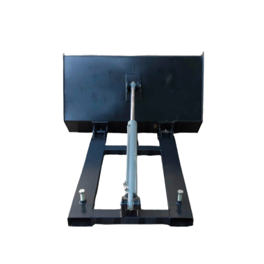 Bacs Basculants-- Fourches hydrauliques 620L, 710L, 800L 2