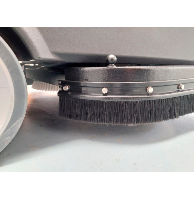 Scrugger--Scrubber Industriale con Driver Up 810mm Diam. Spazzola