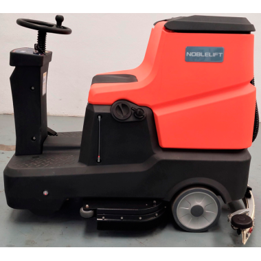 Esfregadores--Esfregona Industrial com motorista até 810mm Diam. Escovar 2