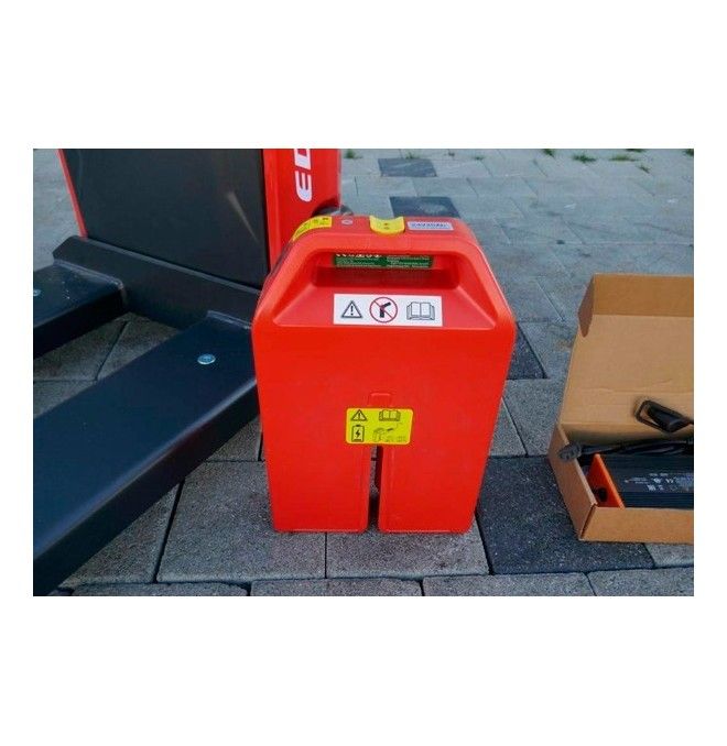 Transpaletas Pesadoras--Transpaleta pesadora eléctrica de 1500kg - Pesaje eficiente