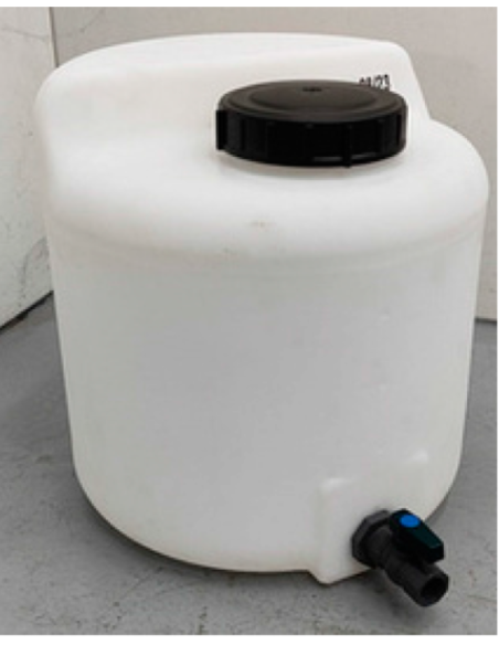 Plastic and Sheet Metal Drum-- Polyethylene tank 1000L