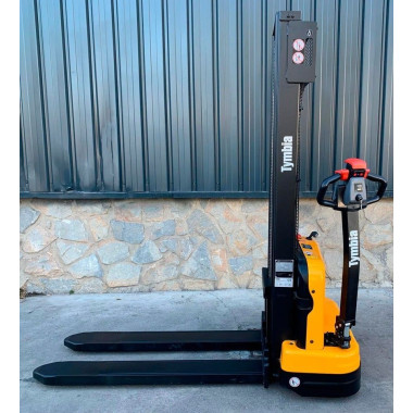 Electric Stackers--Electric stacker 1200kg to 2900mm with 1350mm long forks 2