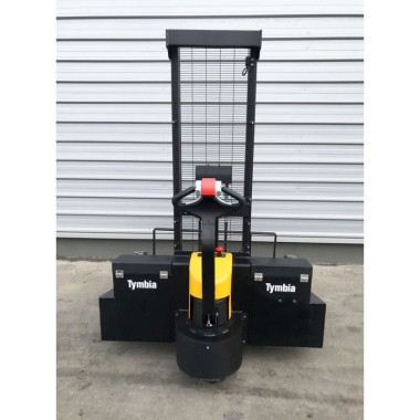 Special Stackers--Electric stacker Alternate 1,500kg to 3000mm 2