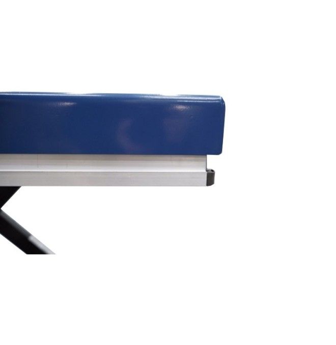 Electrical tables..-Electric lifting table 4000kg to 1500mm 2000x1000mm