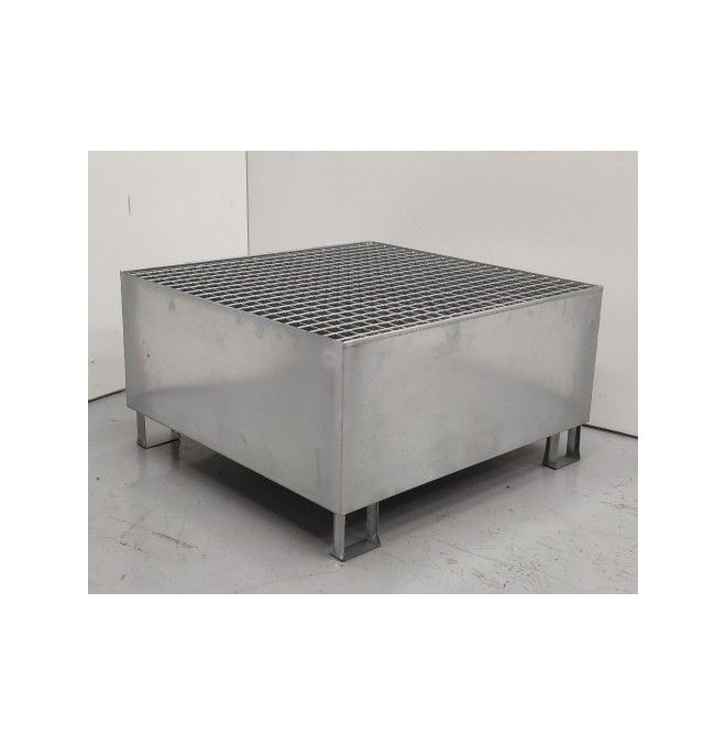 Polyethylene & metal buckets -- galvanized bucket 1 drum