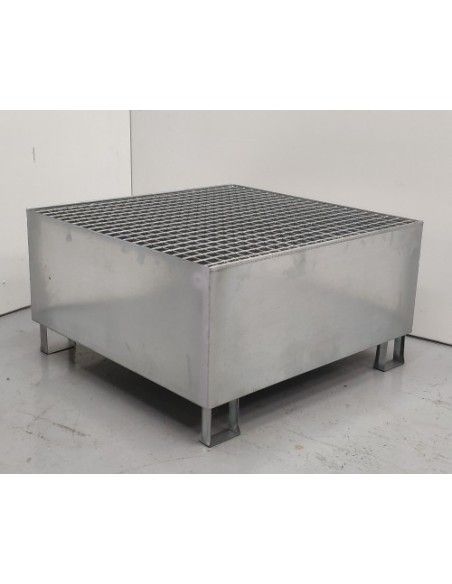 Polyethylene & metal buckets -- galvanized bucket 1 drum