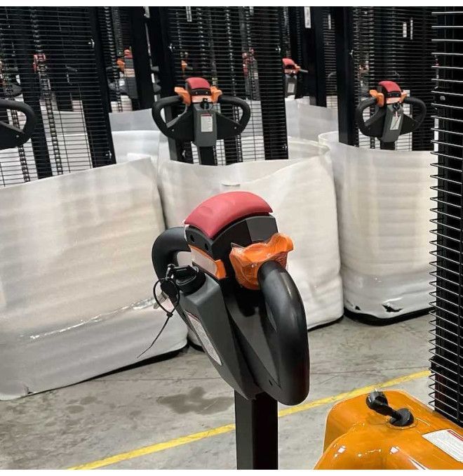 Electric stackers - Electric stacker 1200kg to 2500mm - 24V / 100Ah