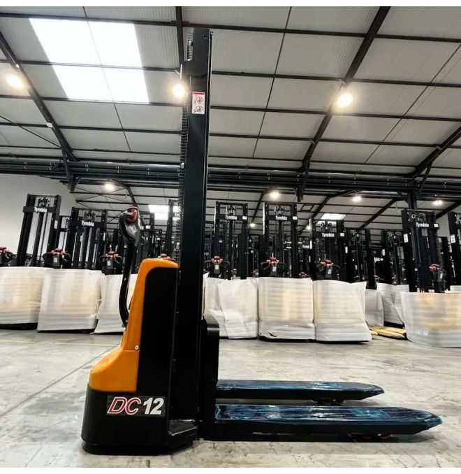 Electric Stackers--Electric stacker lithium 1200kg to 2500mm - 24V/60Ah