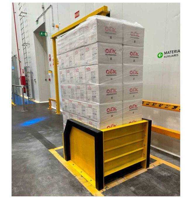 Special Stackers--Palets exchanger with capacity of 2000kg
