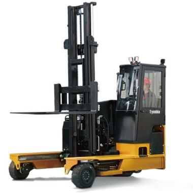 Forklift Trucks--Multi-directional diesel 4tn side load truck - Kubota engine
