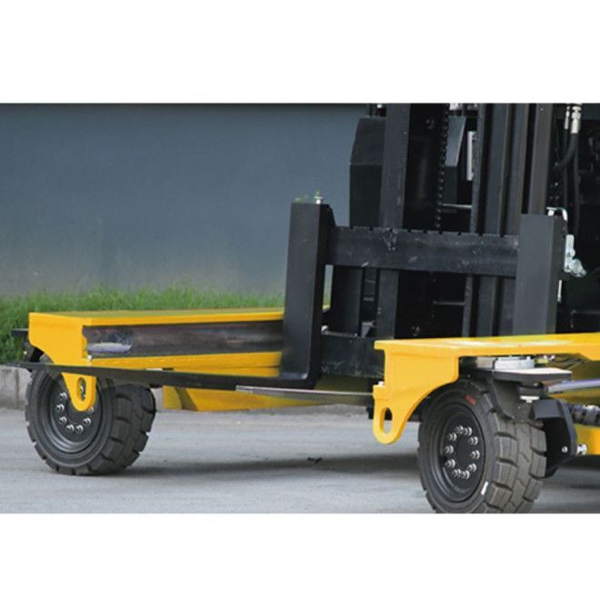 Forklift Trucks--5tn multi-directional diesel side-loading forklift - Kubota engine