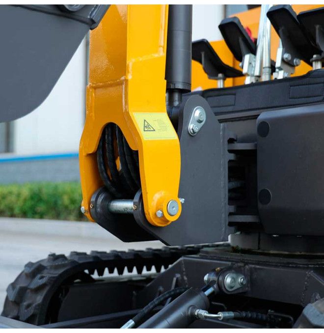 Miniexcavadoras-TYMBIA-MiniExcavadora 1500kg Kubota D722 Diesel TY15