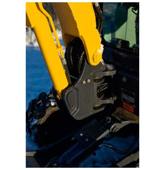 Miniexcavadores-tymbia-miniexcavor 2500kg Yanmar Diesel TY25