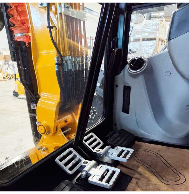 Miniexcavadores-Timbia-Miniexcavor 2500kg Yanmar Diesel TY25
