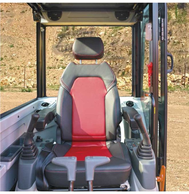 Miniexcavadoras-TYMBIA-Miniexcavadora 8000kg diesel ty80