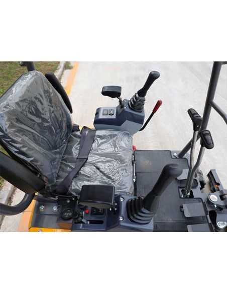 Miniexcavadores-Timbia-Miniexcavor 1500kg Kubota D722 Diesel TY15