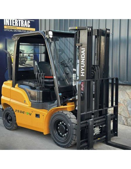 25DE-9V 2500 kg diesel forklift - triple mast ...