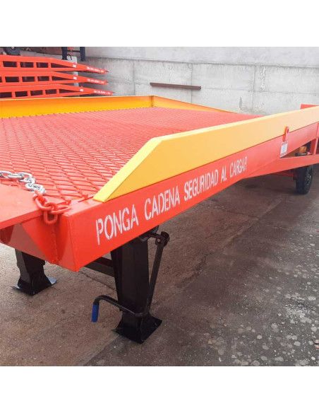 Rampas de carga--Rampa de carga movil manual 8000kg y longitud 11300mm