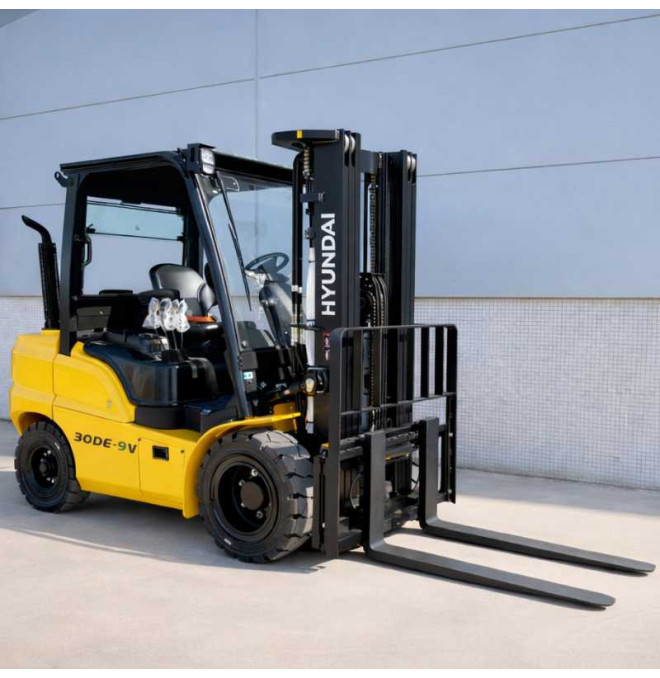 Empilhadeira - 30DE-9V 3000 KG Hyundai Empilhadeira Empilhadeira - Triplex 4700mm