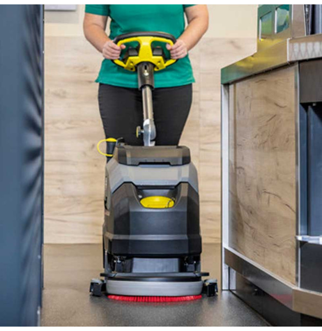 Maquinaria de limpieza-TYMBIA-Fregadora Karcher deposito 15L | Cepillo de 350mm
