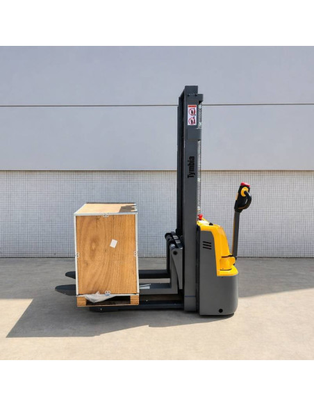 Electric stacker 1500kg at 3000mm 24V / 105Ah