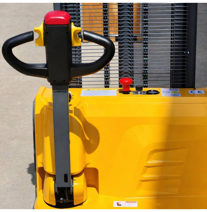 Empilhador elétrico 1500kg a 3000mm 24V / 105AH