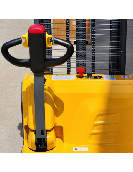 Impilatore elettrico 1500 kg a 3000mm 24 V / 105Ah