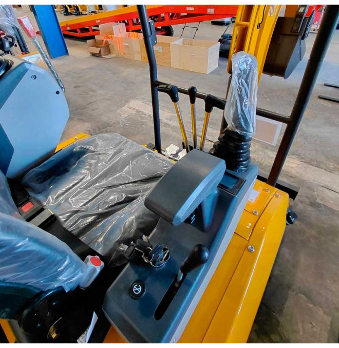 MiniExcavadora 1800kg Laidong Diesel TY18G