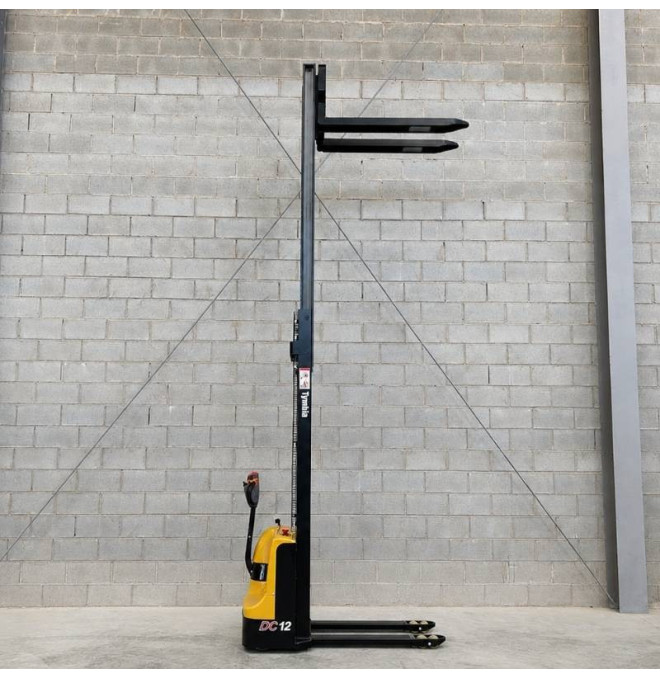 Electric stacker 1200kg at 4000mm - 24V / 100Ah