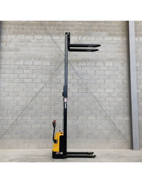 Electric stacker 1200kg at 4000mm - 24V / 100Ah