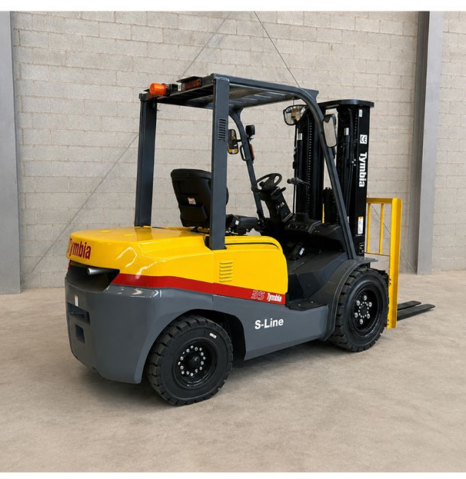 Gabelstapler Diesel 3500kg - Triplex 4500mm Mast - Euro5