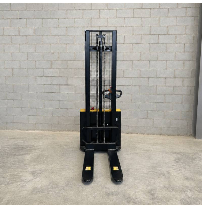 Electric stacker 1200kg at 3500mm Lithium 24V / 60AH