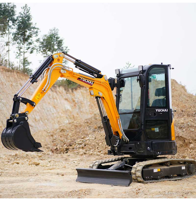 Miniexcavator Yuchai U27 - 3000kg