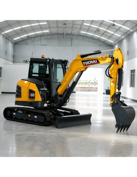 MiniExcavatore Yuchai U60 - 6000KG