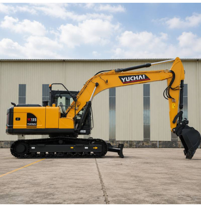 Miniexcavator Yuchai YC135 - 14740KG