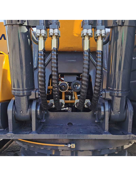 Miniexcavator Yuchai YC210 - 22000kg