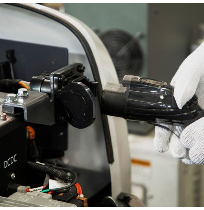 Forklift Lithium 1800kg, TriPlex Mast A 4700mm - Lithium Battery 80V / 205Ah
