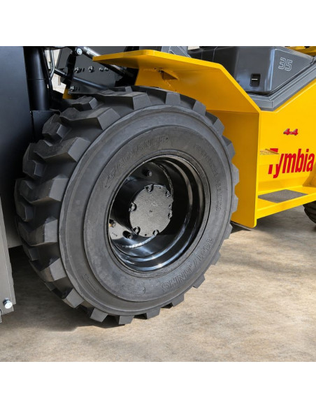 Geländestapler 3500kg 4x4 TYMBIA