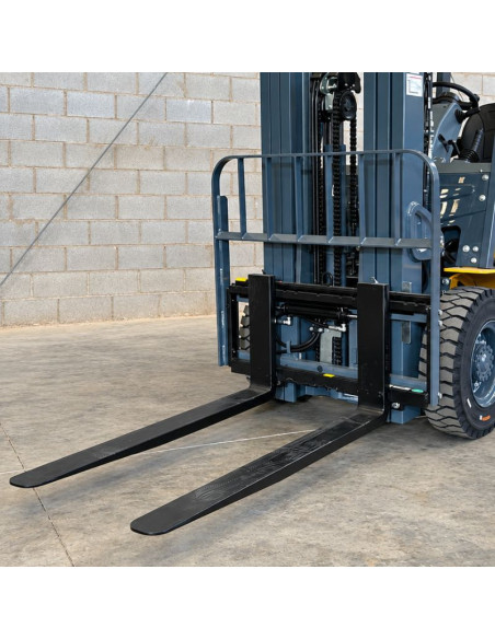 Carrello elevatore Lithium 2500kg, albero triplex a 4800mm - Badi ...